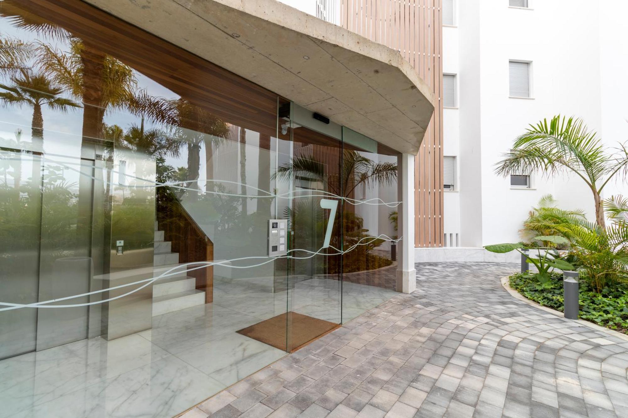 Rentitspain Apartamento Serena Terraza Con Vista A Golf Motril Exterior photo